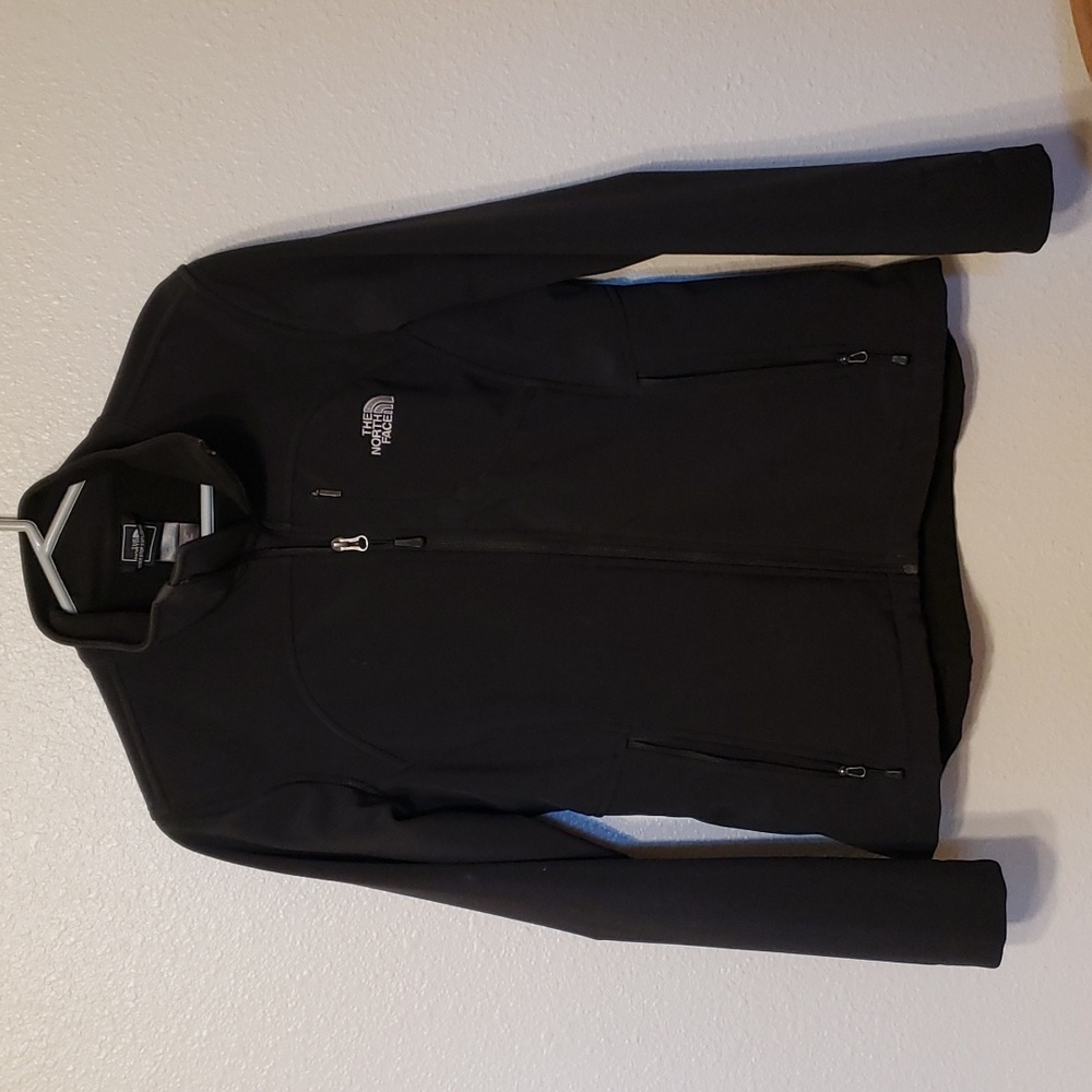 Black North face jacket
